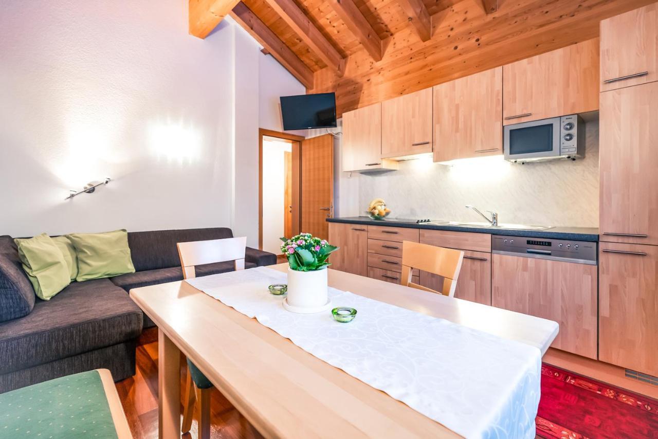 Haus Rothorn Apartment Schröcken Exterior foto