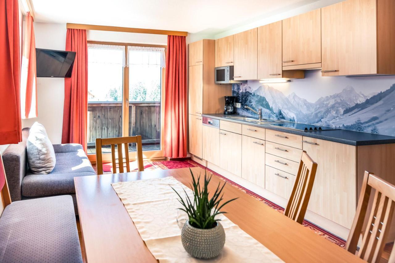 Haus Rothorn Apartment Schröcken Exterior foto